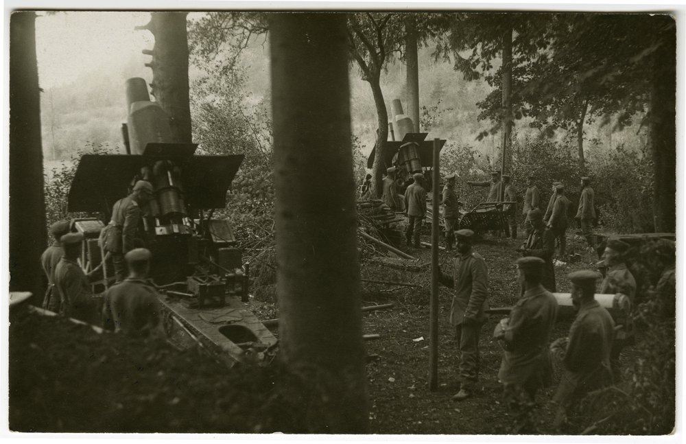 21 cm artillery pieces in firing position