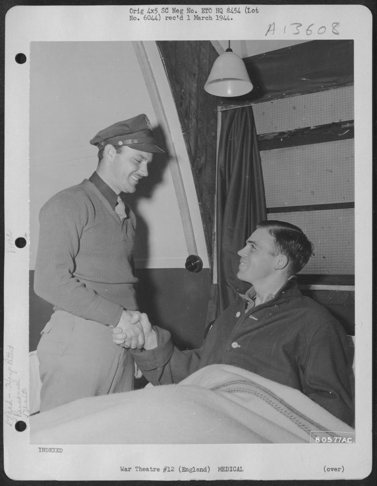 2nd Lt Hayden T Brown thanks pilot at Ridgewell