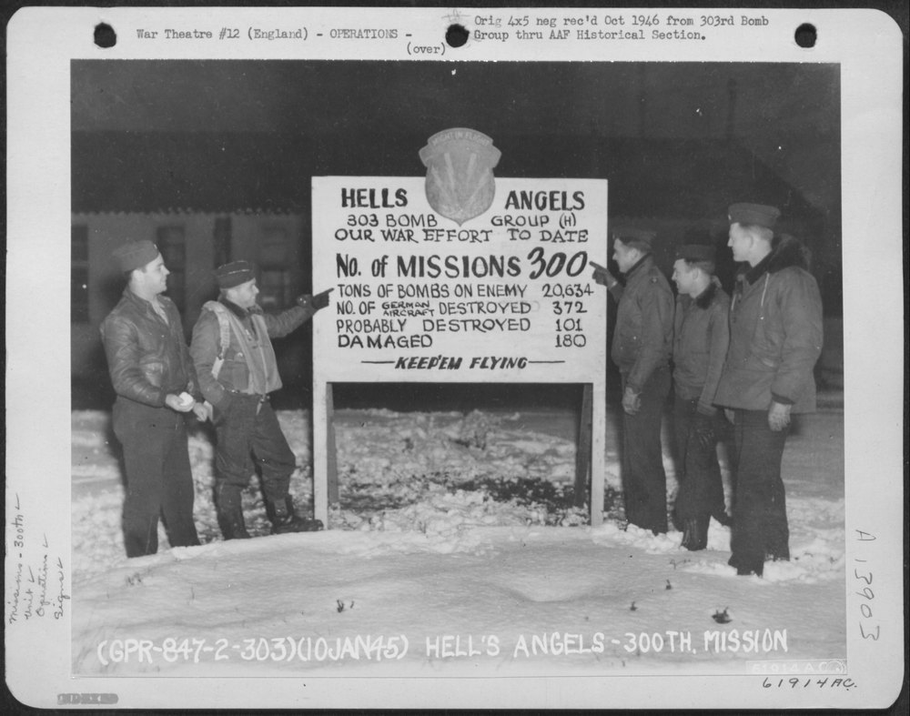 303rd Bomb Group in England