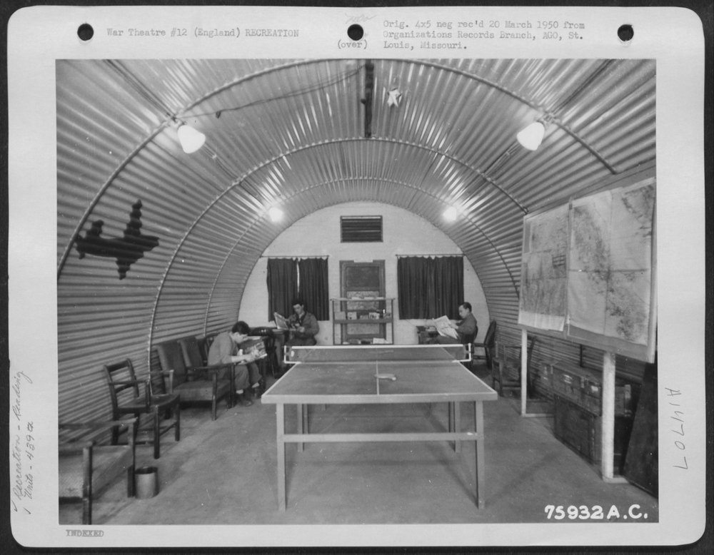 439th Troop Carrier Group in England