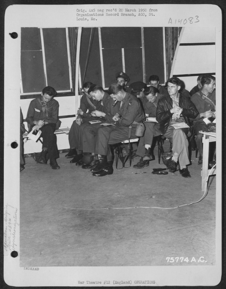 439th Troop Carrier Group in England