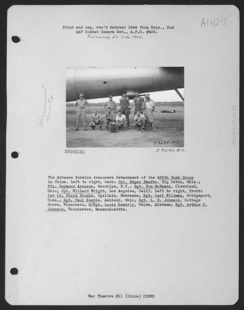 468th Bomb Group Armourers In China