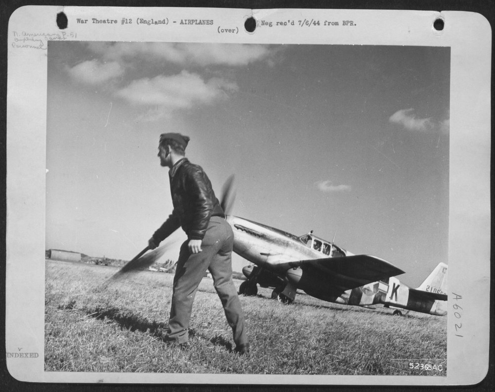 8th AAF P-51 Mustangs from English airfield