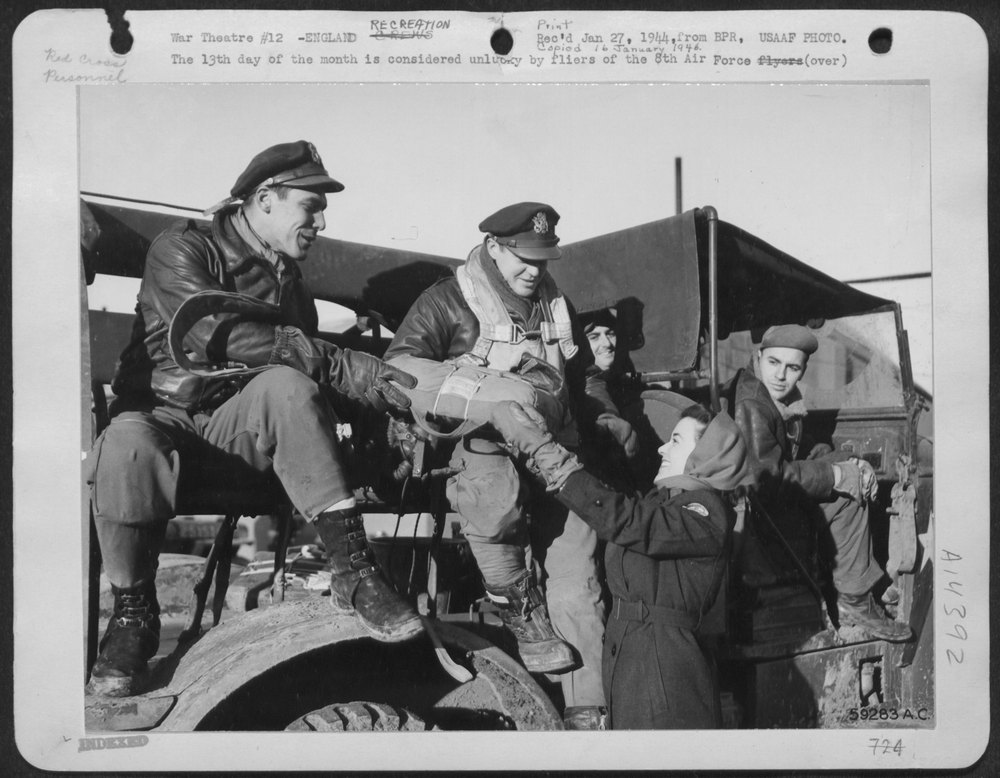8th Air Force fliers in England