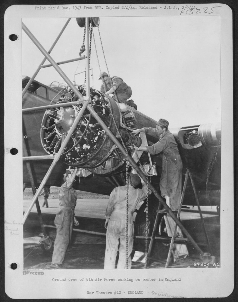 8th Air Force ground crew in England