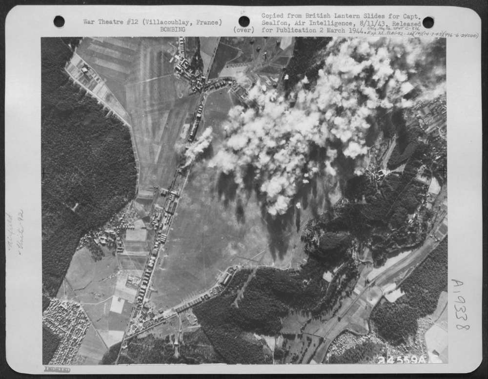 92nd Bomb Group at Villacoublay Airfield