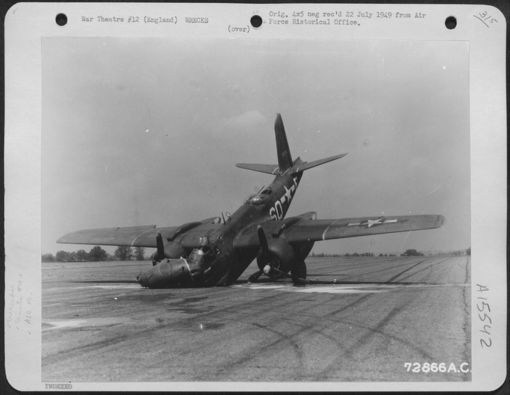 A-20 Havoc crash-lands at 9th Air Force base