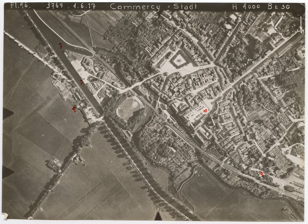 Aerial photograph of Commercy Stadt