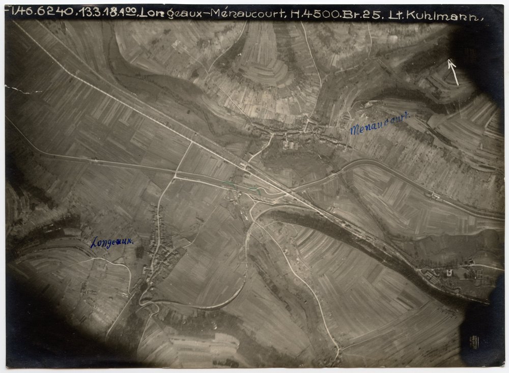 Aerial photograph of Longeaux-Ménaucourt