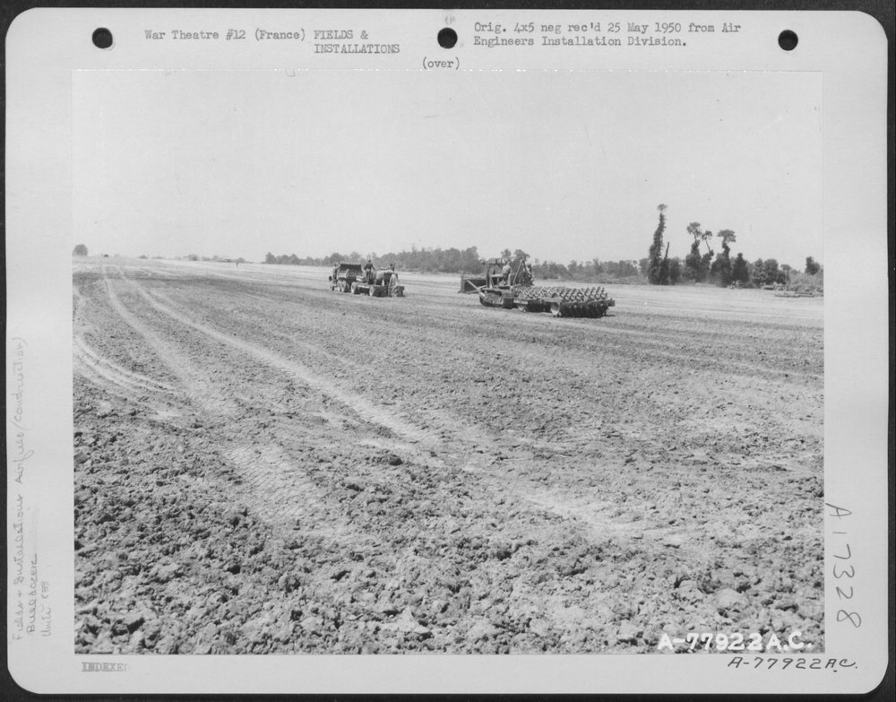 Airfield construction in France