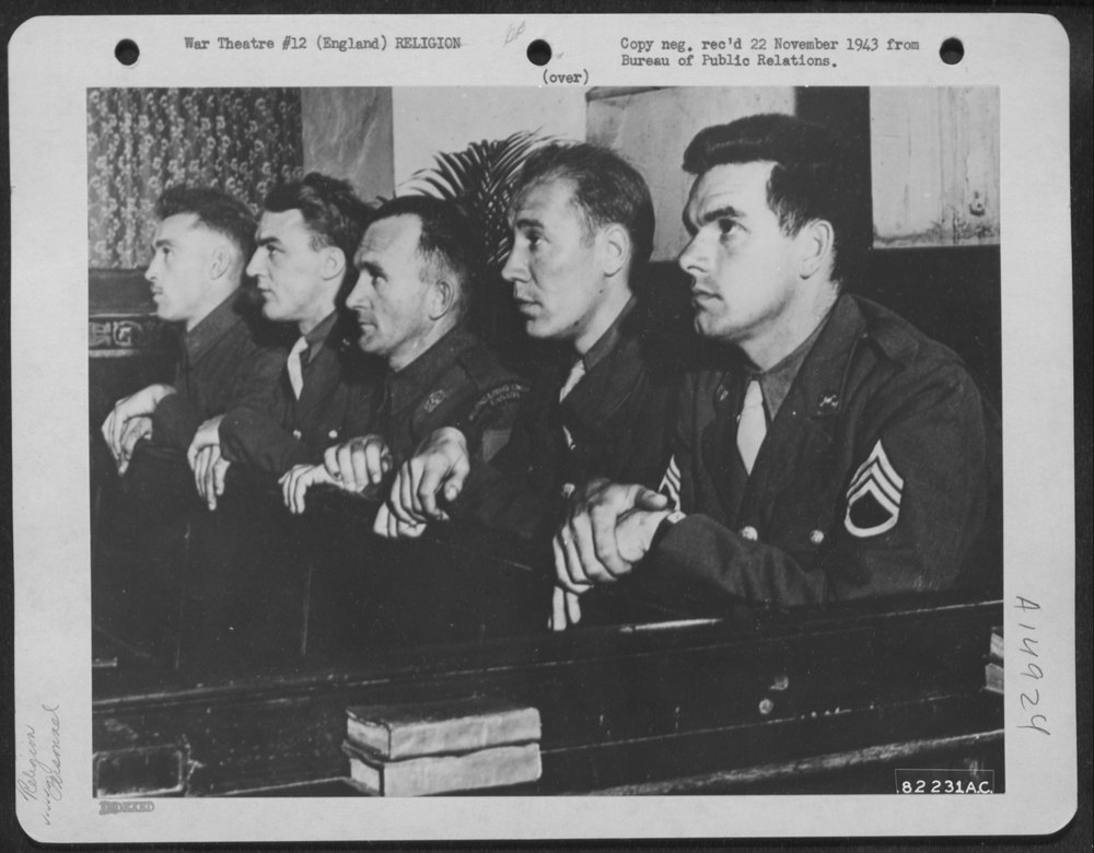 Airmen at Thanksgiving services England
