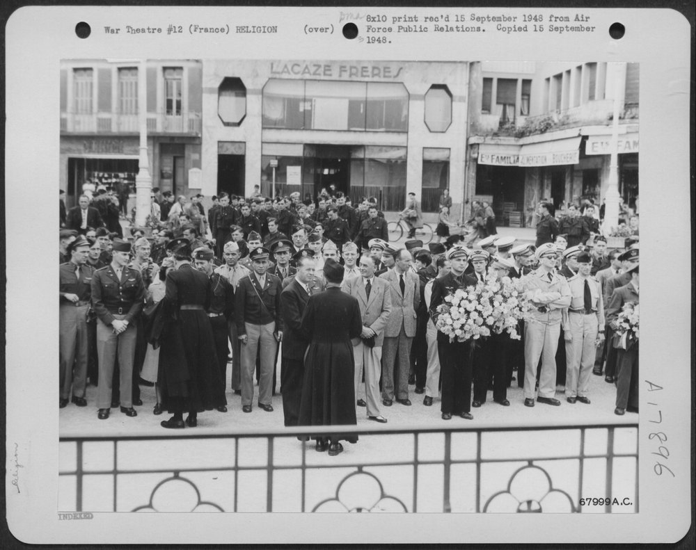Airmen in Lourdes