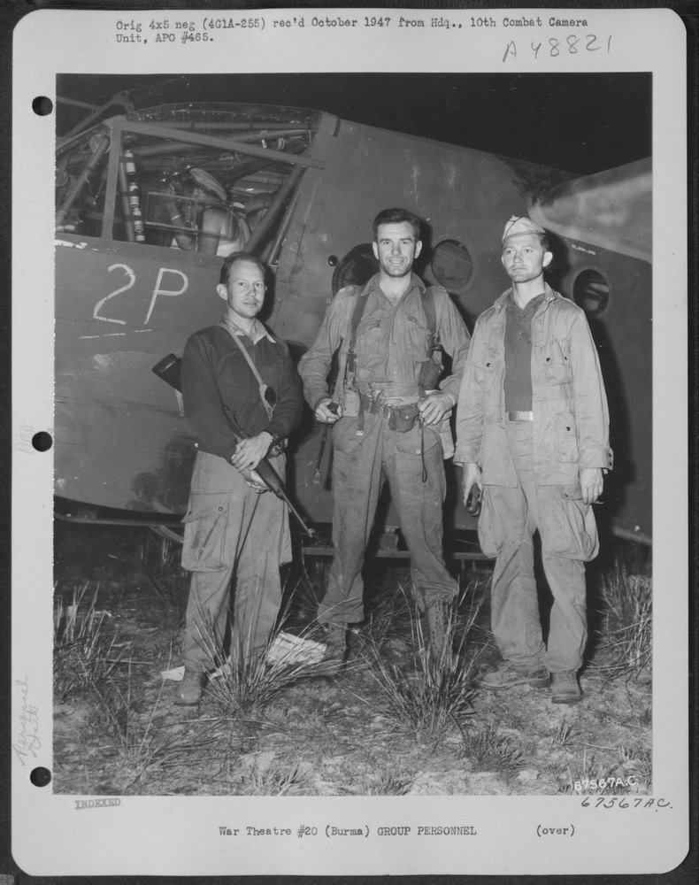 Alison and officers with glider at Broadway Burma