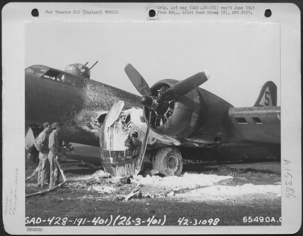 B-17 Crash Landed England