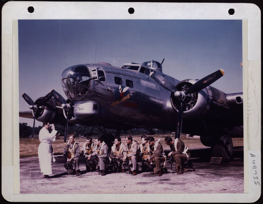 B-17 Crew Services England