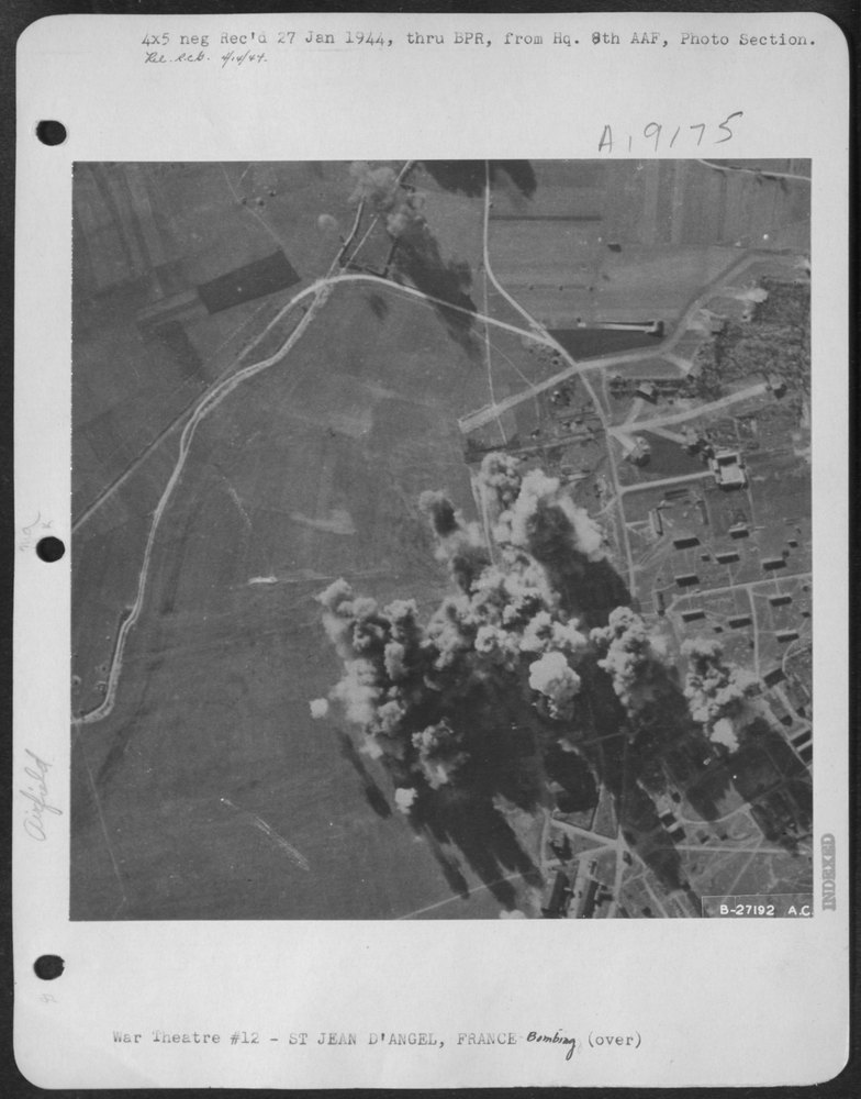 B-17 Flying Fortresses in England