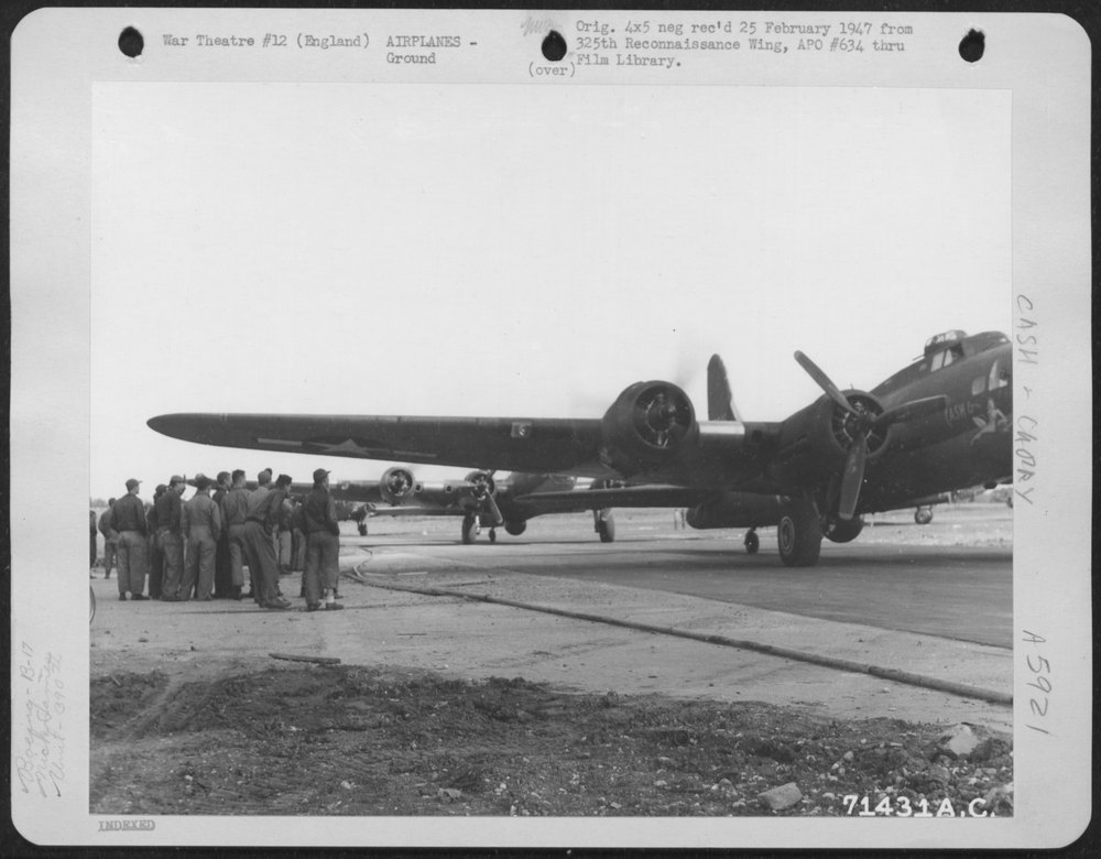 B-17 Flying Fortresses land at 8th Air Force base