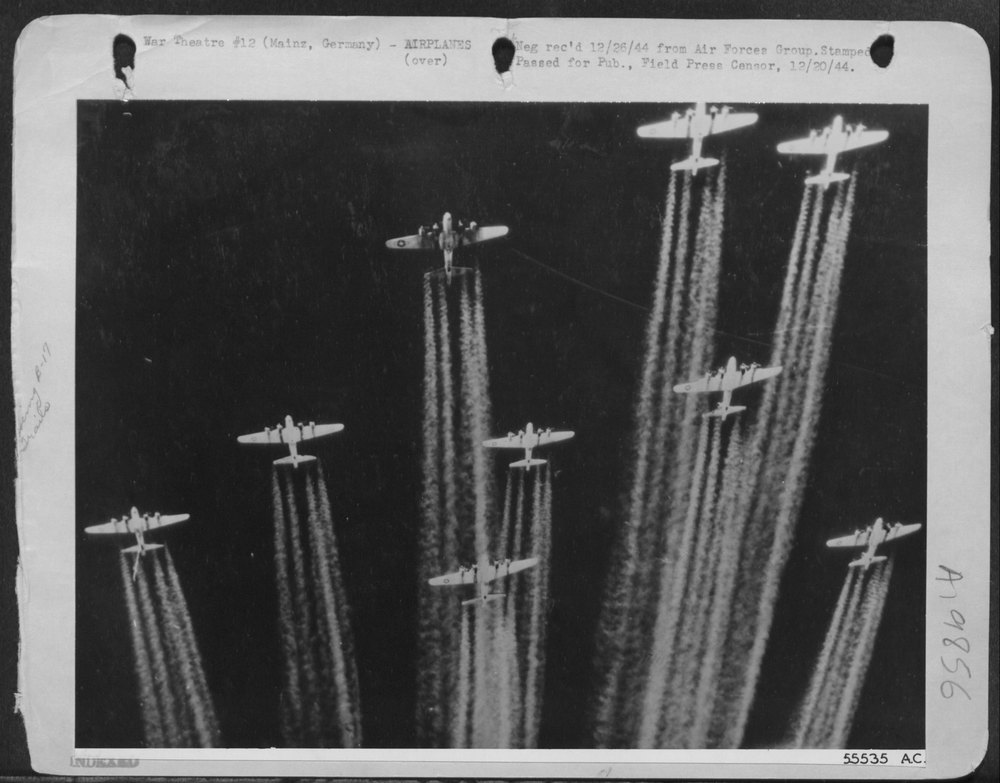 B-17 Flying Fortresses over Mainz