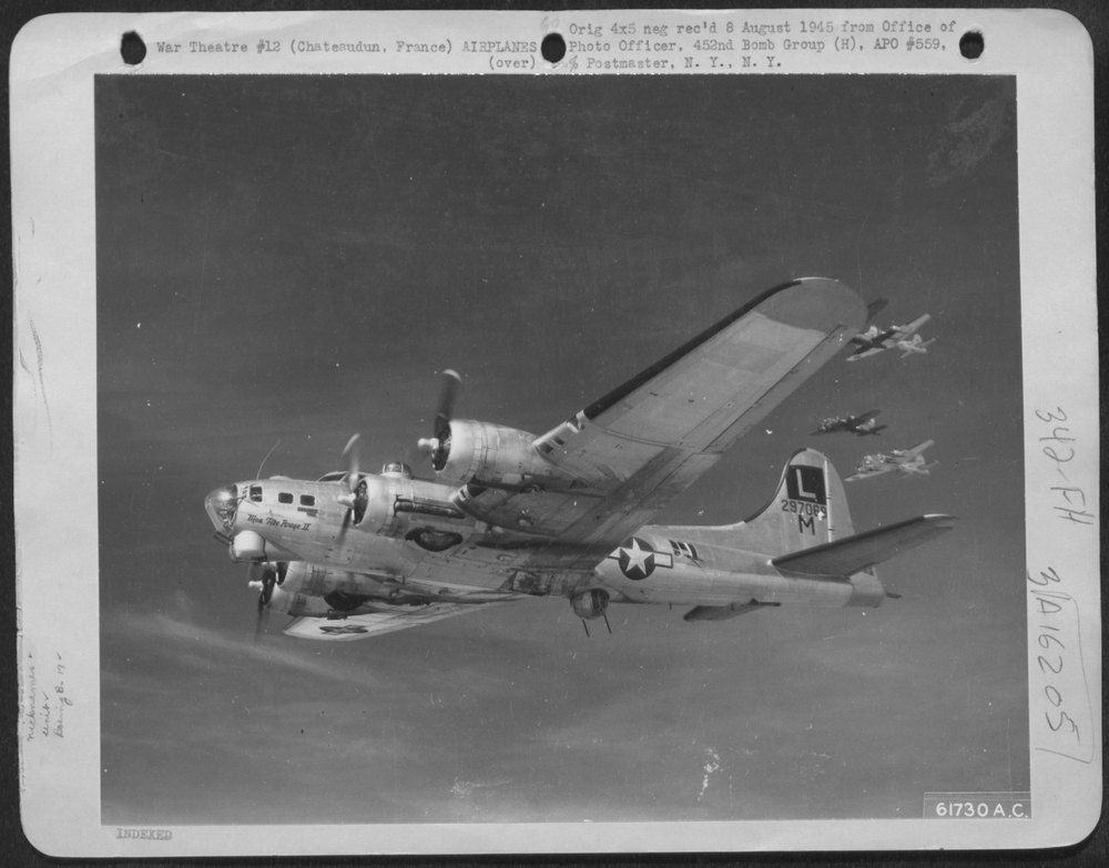 B-17s enroute to France