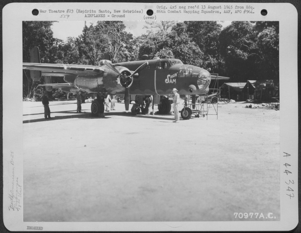 B-25 Singin Sam on Espiritu Santo