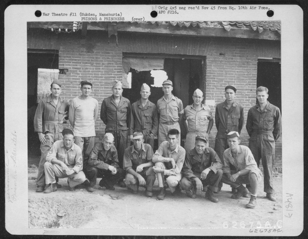 B-29 Crew Liberated At Mukden