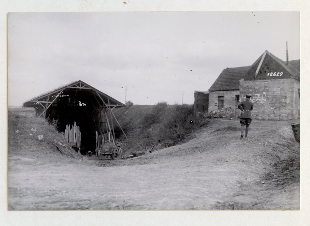 Balloon hangar in a hollow, Western front