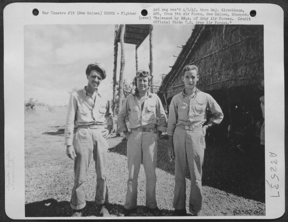 Bell P39 Airacobra pilots at Wau
