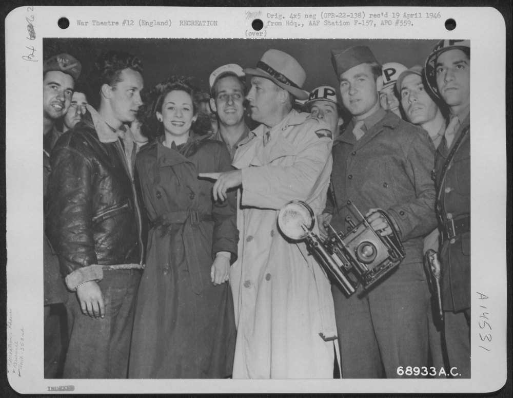 Bing Crosby at 353rd Fighter Group base