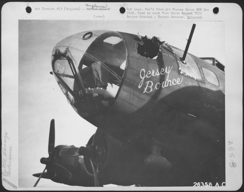 Boeing B-17 "Flying ofrtress", 8th Air force, England