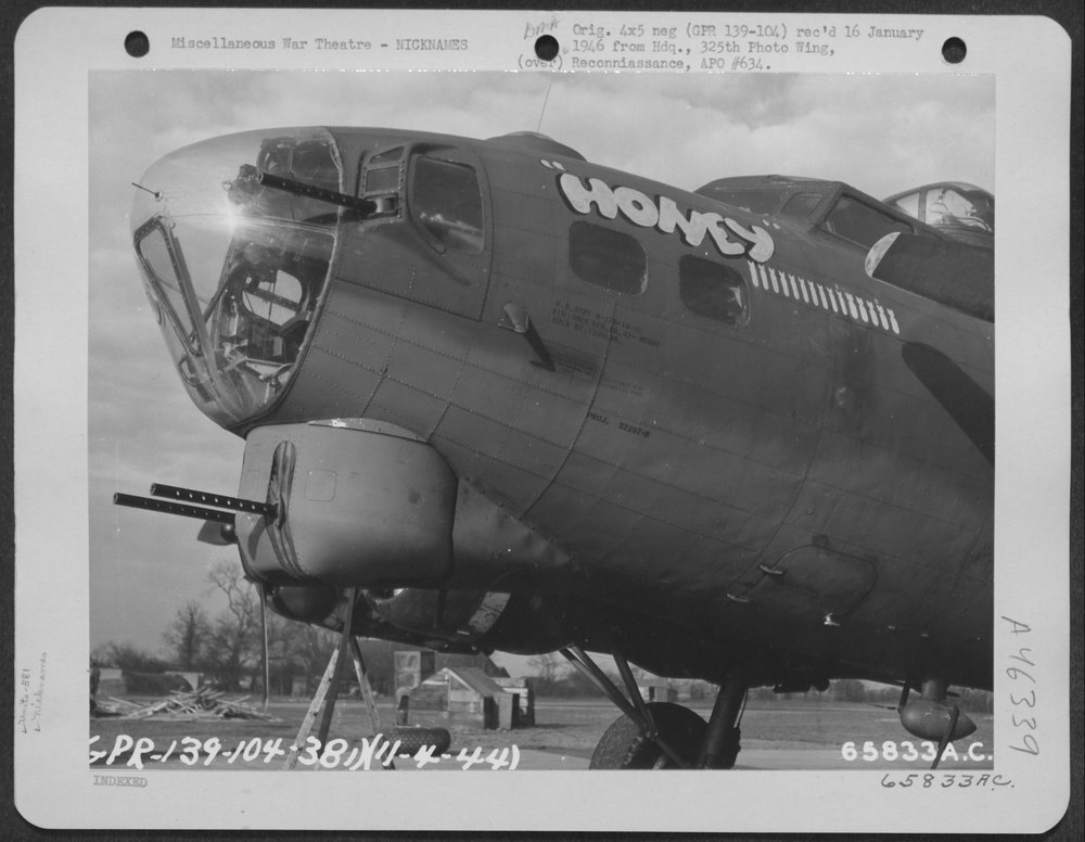 Boeing Flying Fortress near Ridgewell