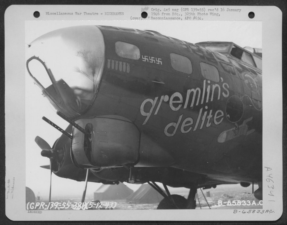 Boeing Flying Fortress near Ridgewell