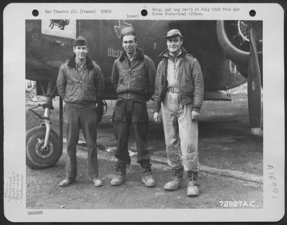 Crew with A-20 in France