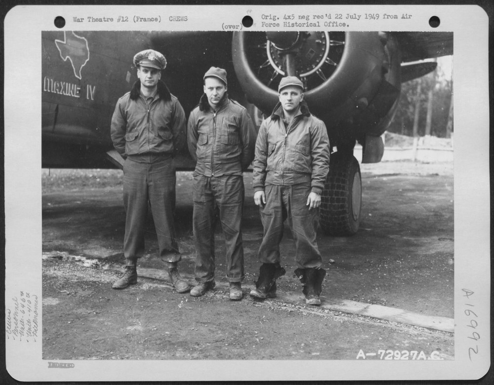 Crew with A-20 in France