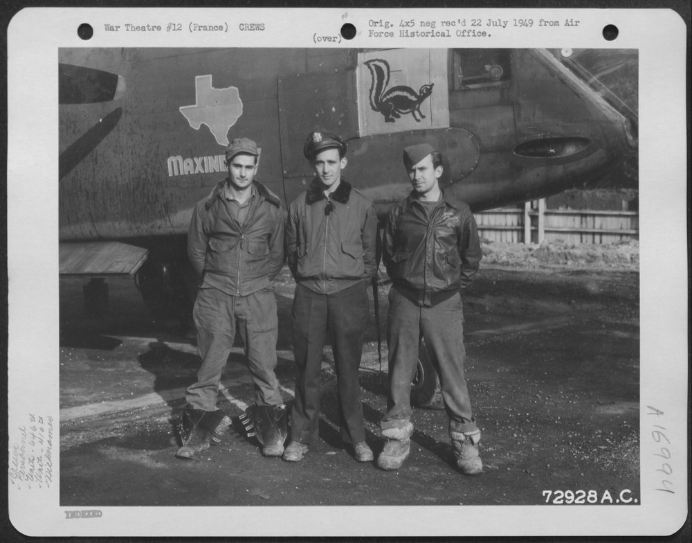 Crew with A-20 in France
