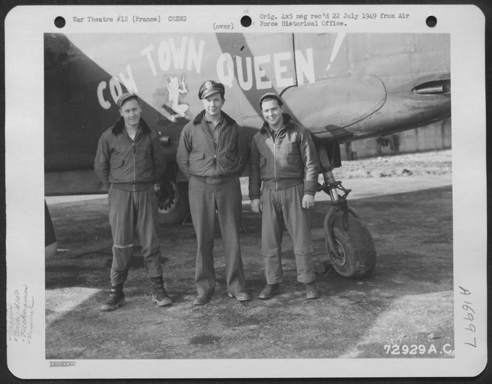 Crew with A-20 in France