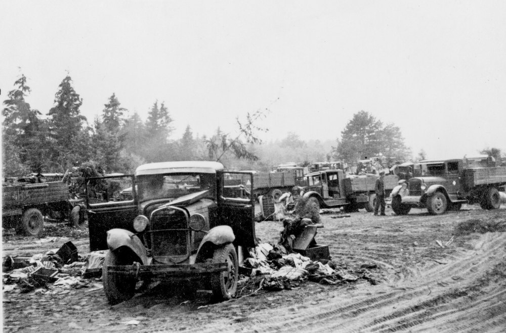 Destroyed Russian vehicles on the Dnieper