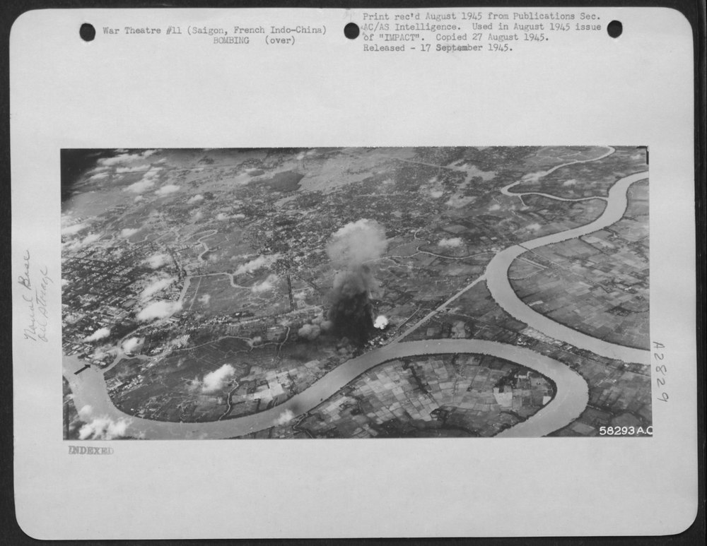 Explosion at Saigon fuel storage