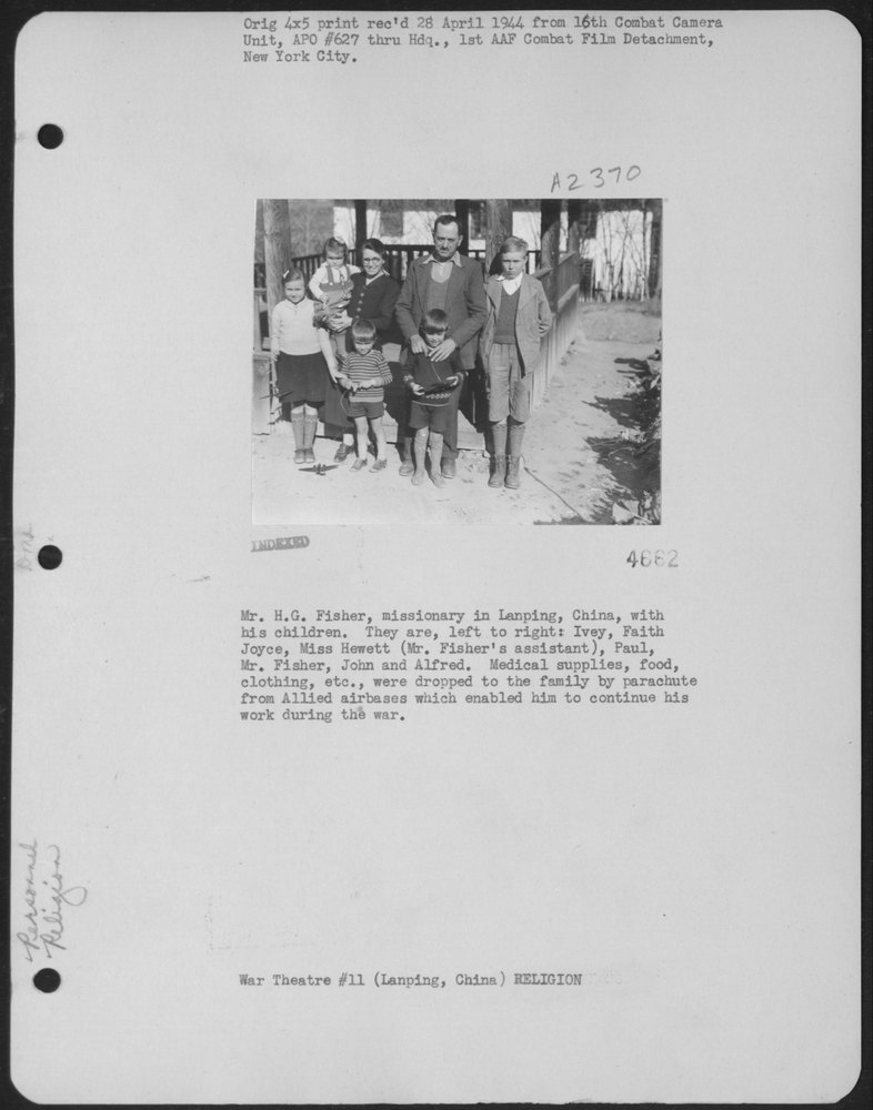 Fisher family in Lanping China