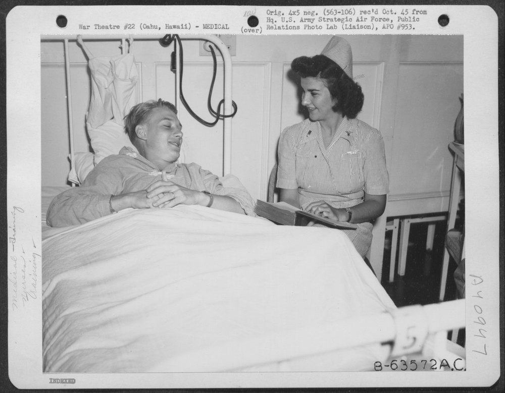 Flight Nurses Trained At Oahu