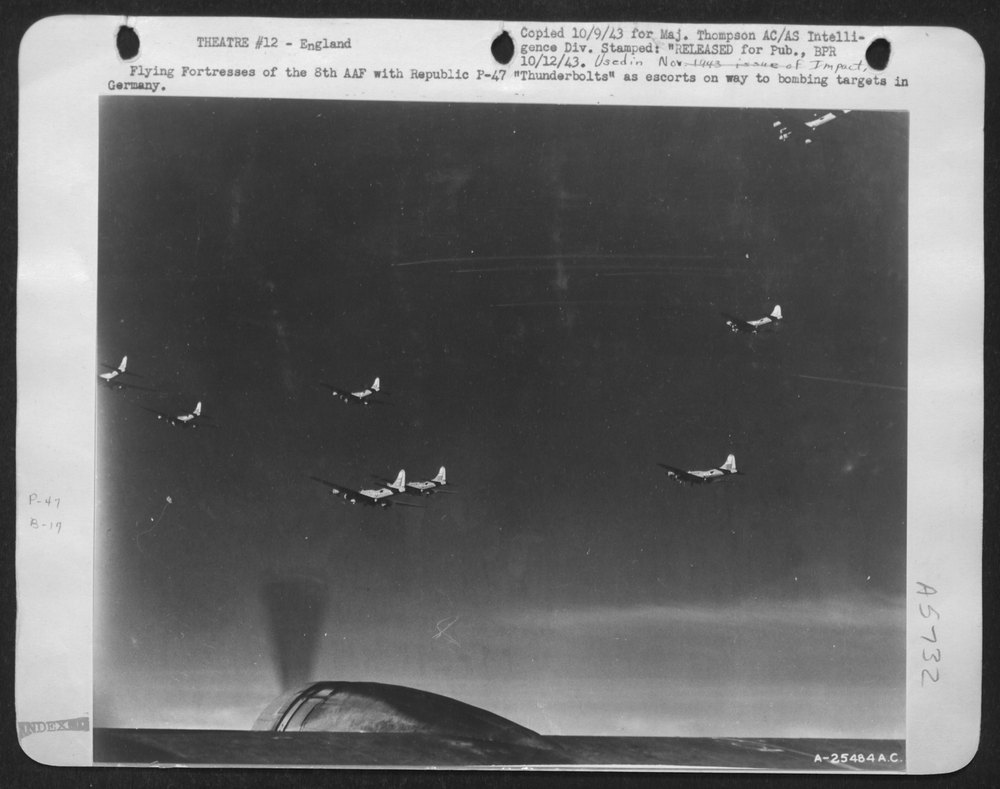 Flying Fortresses of the 8th AAF with Republic P-47 "Thunderbolts"