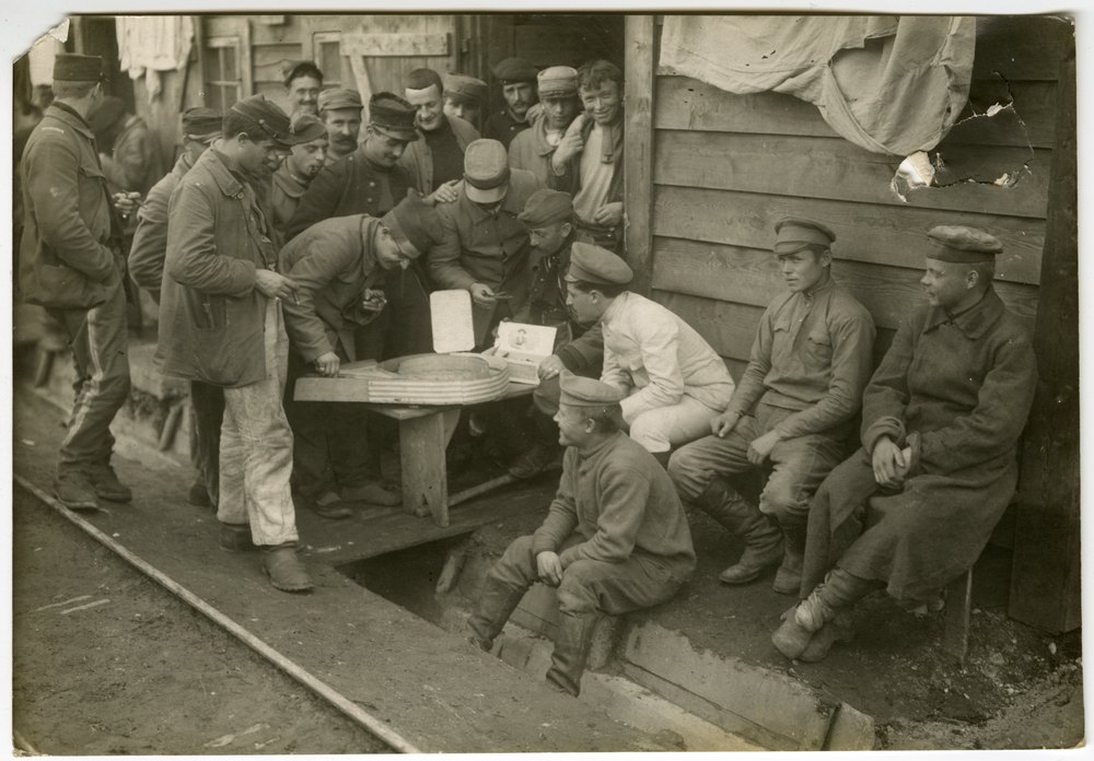 French prisoners of war playing a game