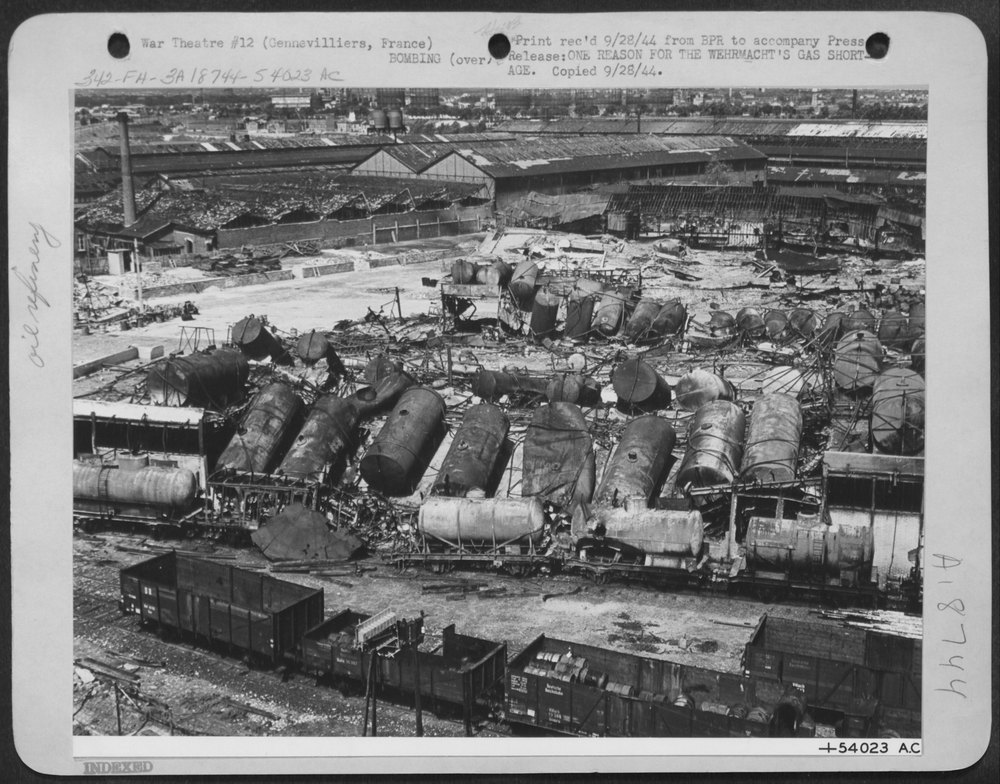 Gas depot at Gennevilliers