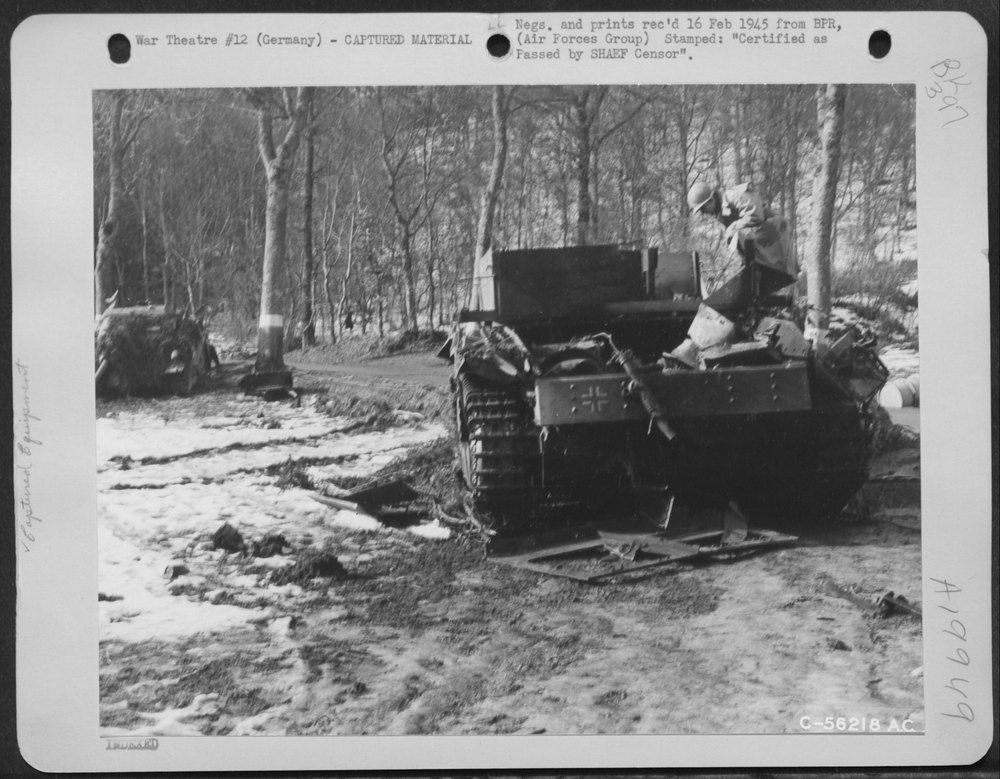 German guns near Siegfried Line