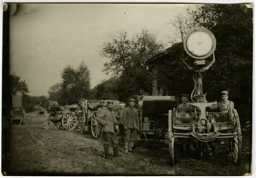 German searchlight unit in a field