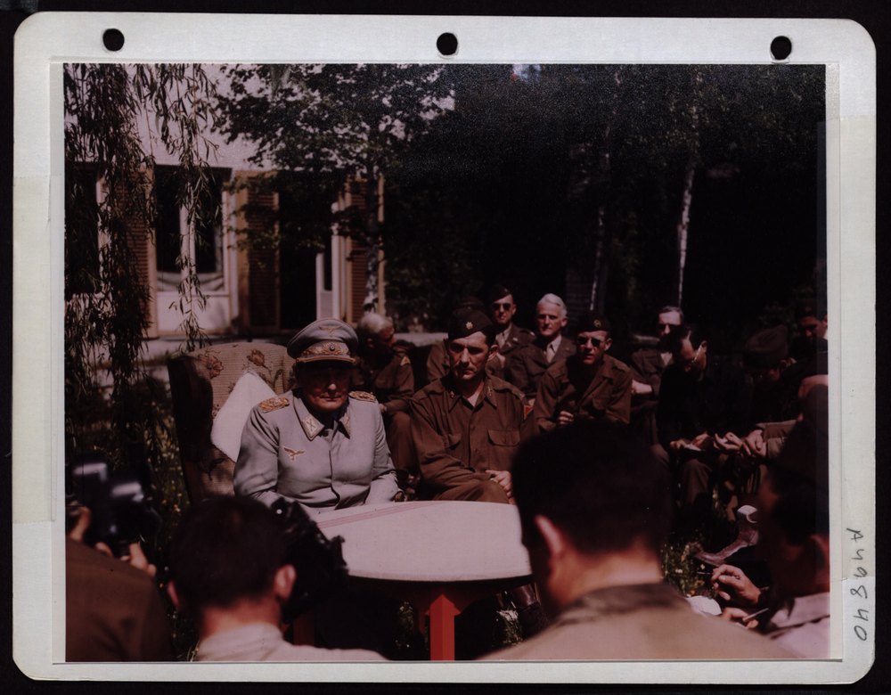 Goering interviewed by Allied press