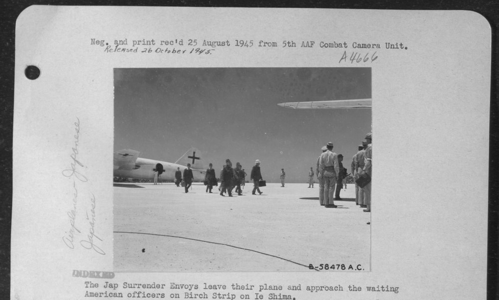 Japanese Envoys On Ie Shima