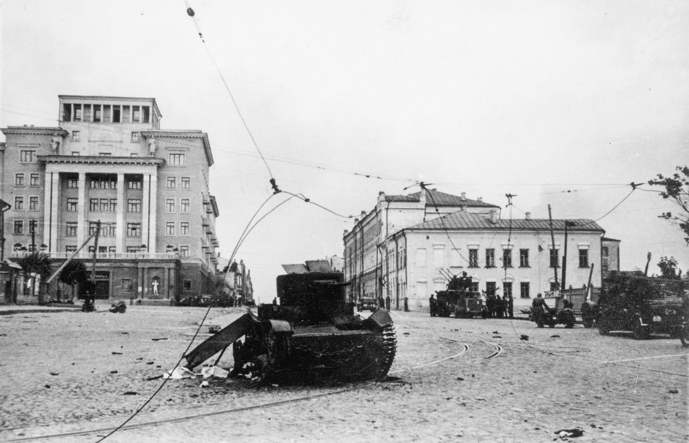 July 16 1941 Molochwa Palace in Smolensk