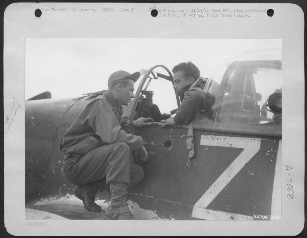 Lt Aldridge at 9th AF base