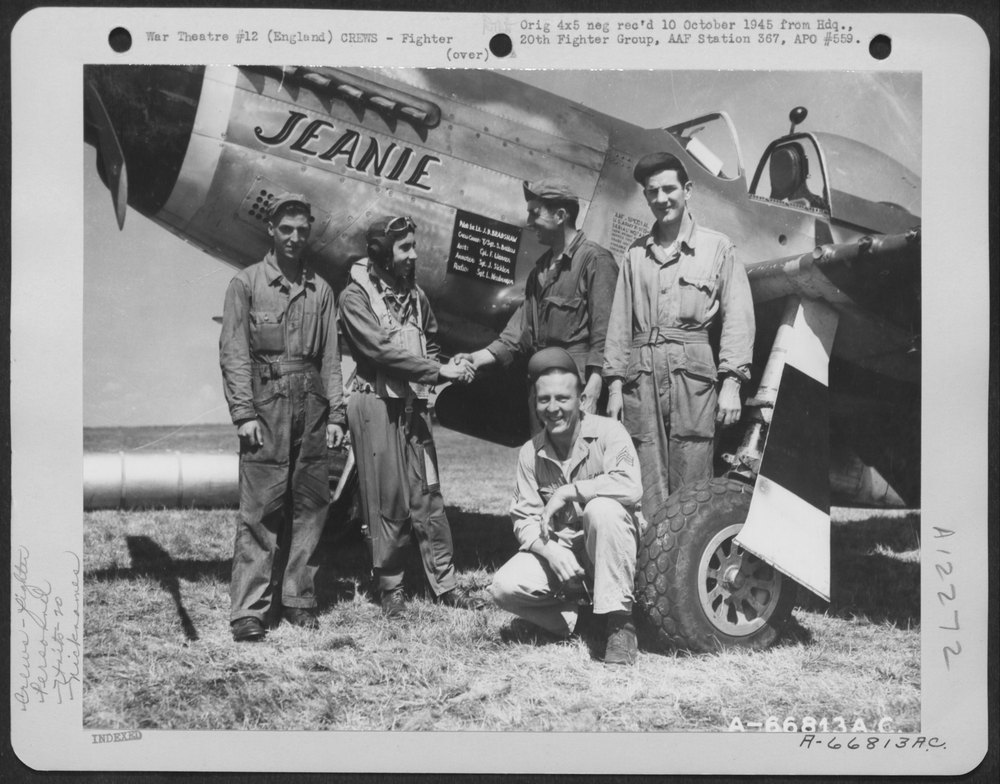 Lt Bradshaw with P51 Mustang Jeannie