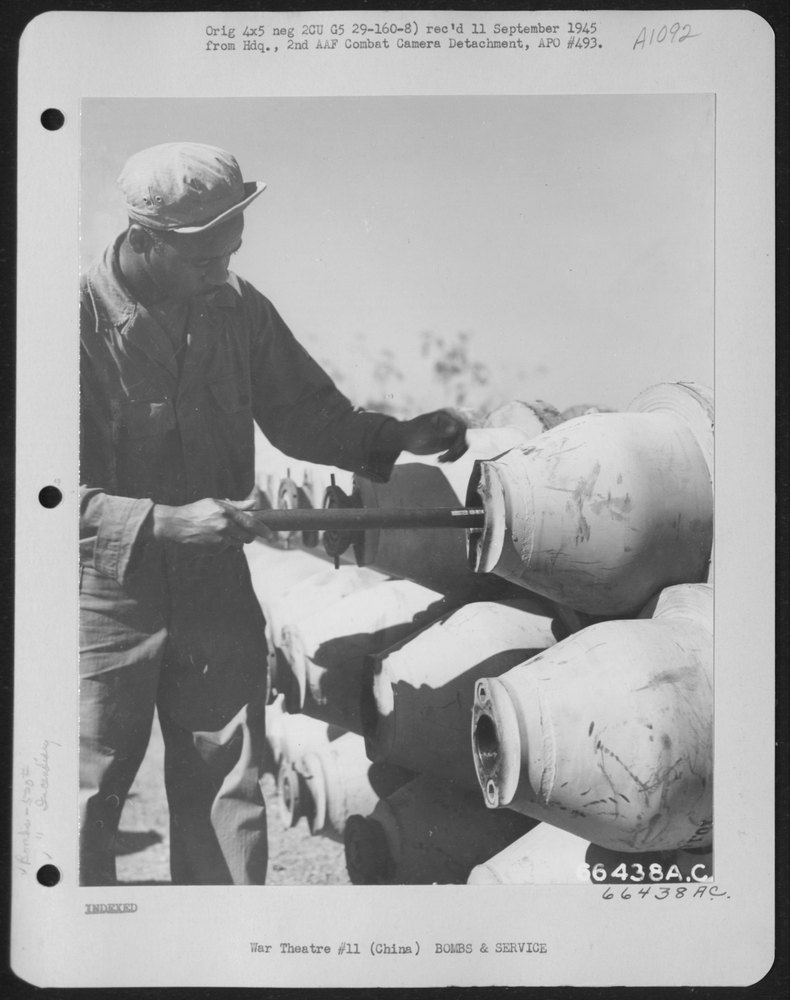 M-14 in M-76 bomb igniter